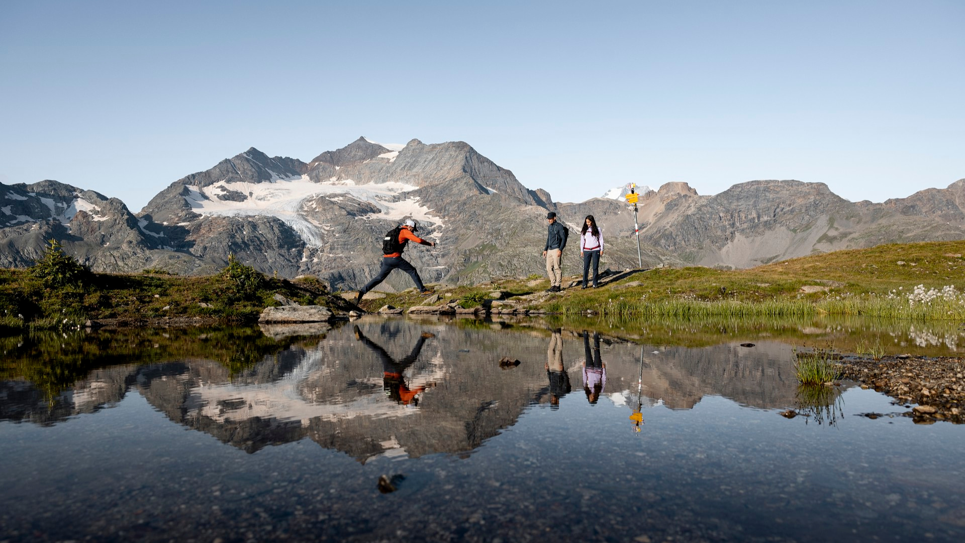 RADYS - Essential Mountain Wear