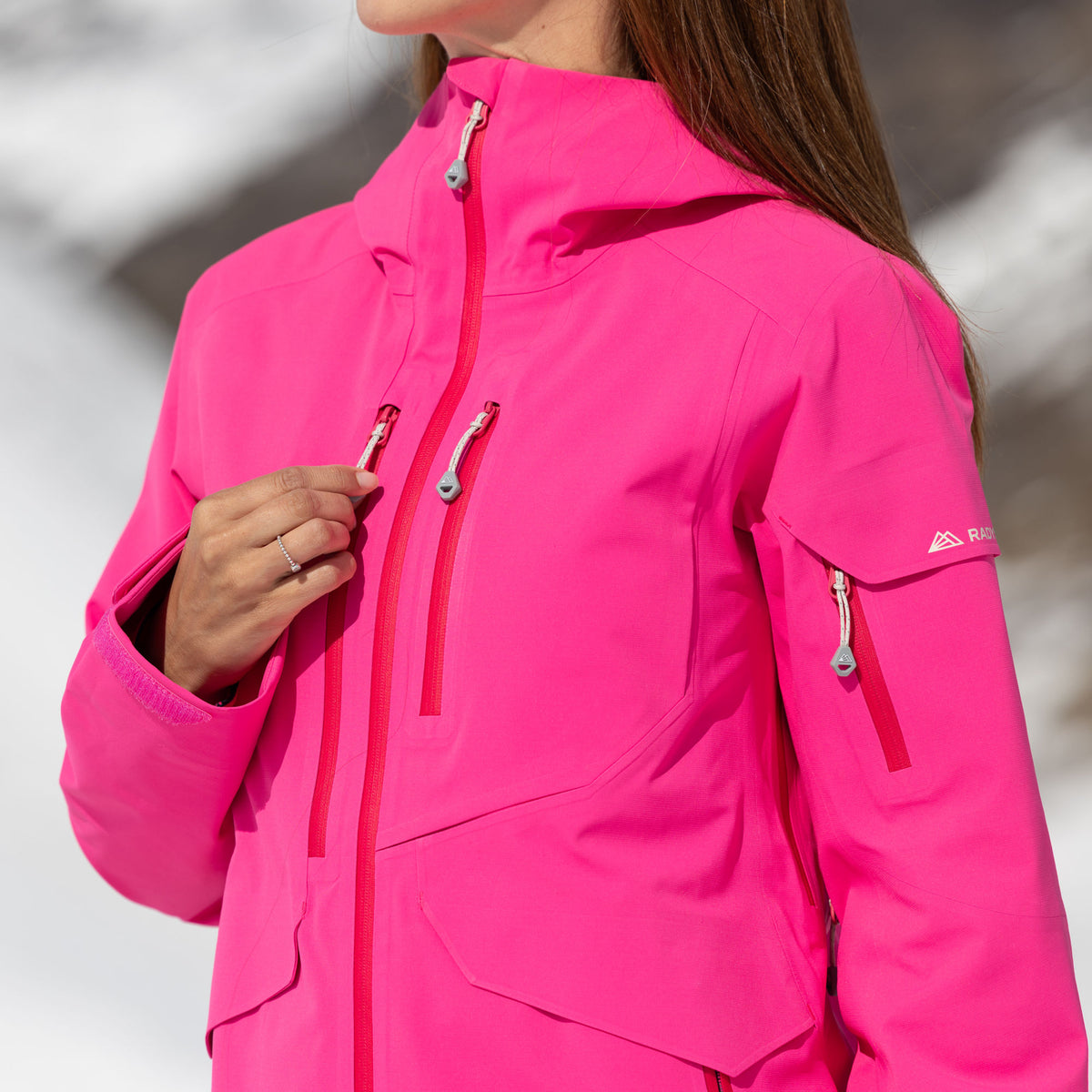 R1 Free Mountain Tech Jacket Women | bright pinkt