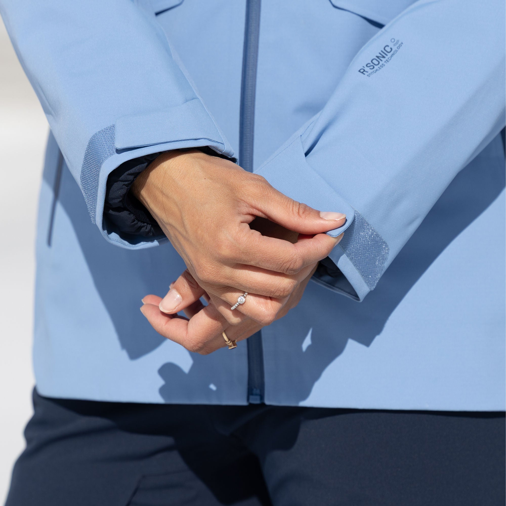 R1 Free Mountain Tech Jacket Women | shadow blue