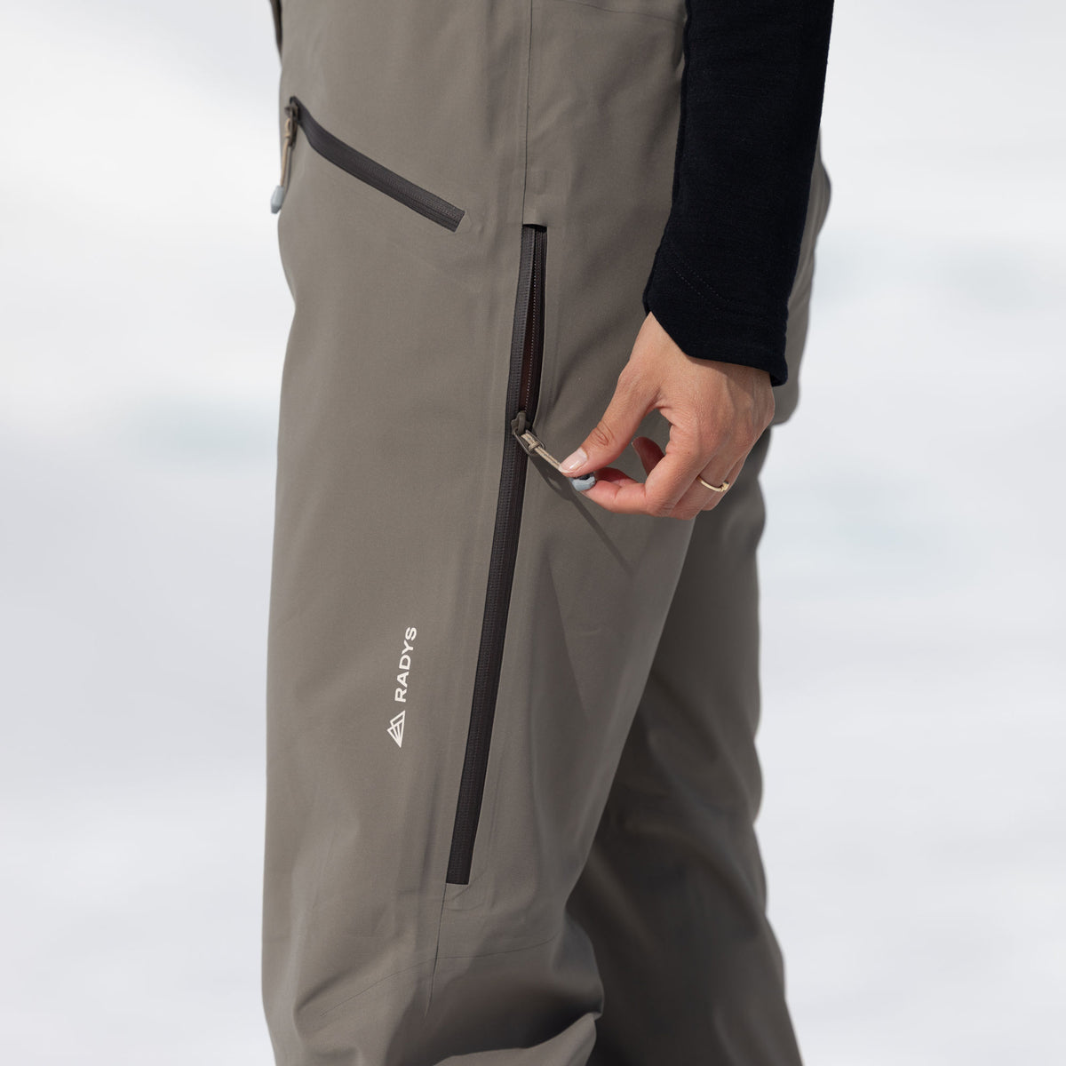 R1 Free Mountain Tech Pants Women | ash