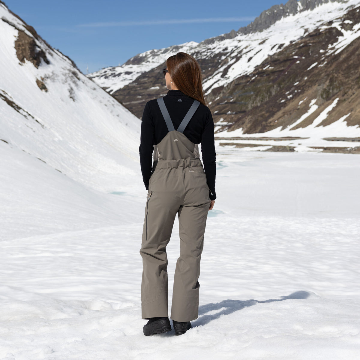 R1 Free Mountain Tech Pants Women | ash