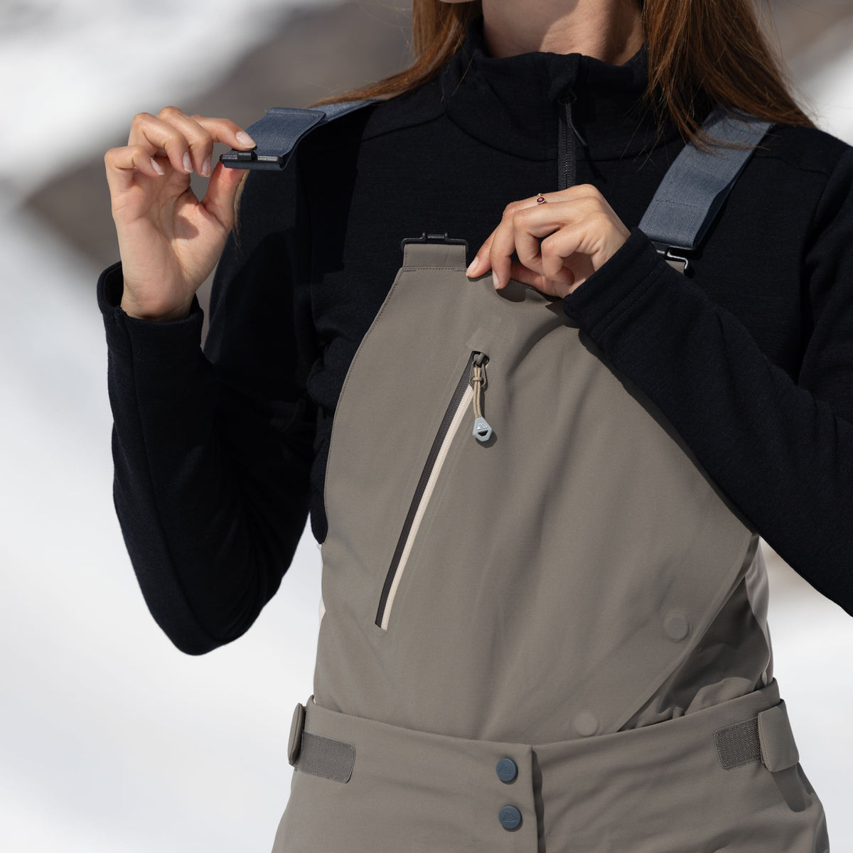R1 Free Mountain Tech Pants Women | ash