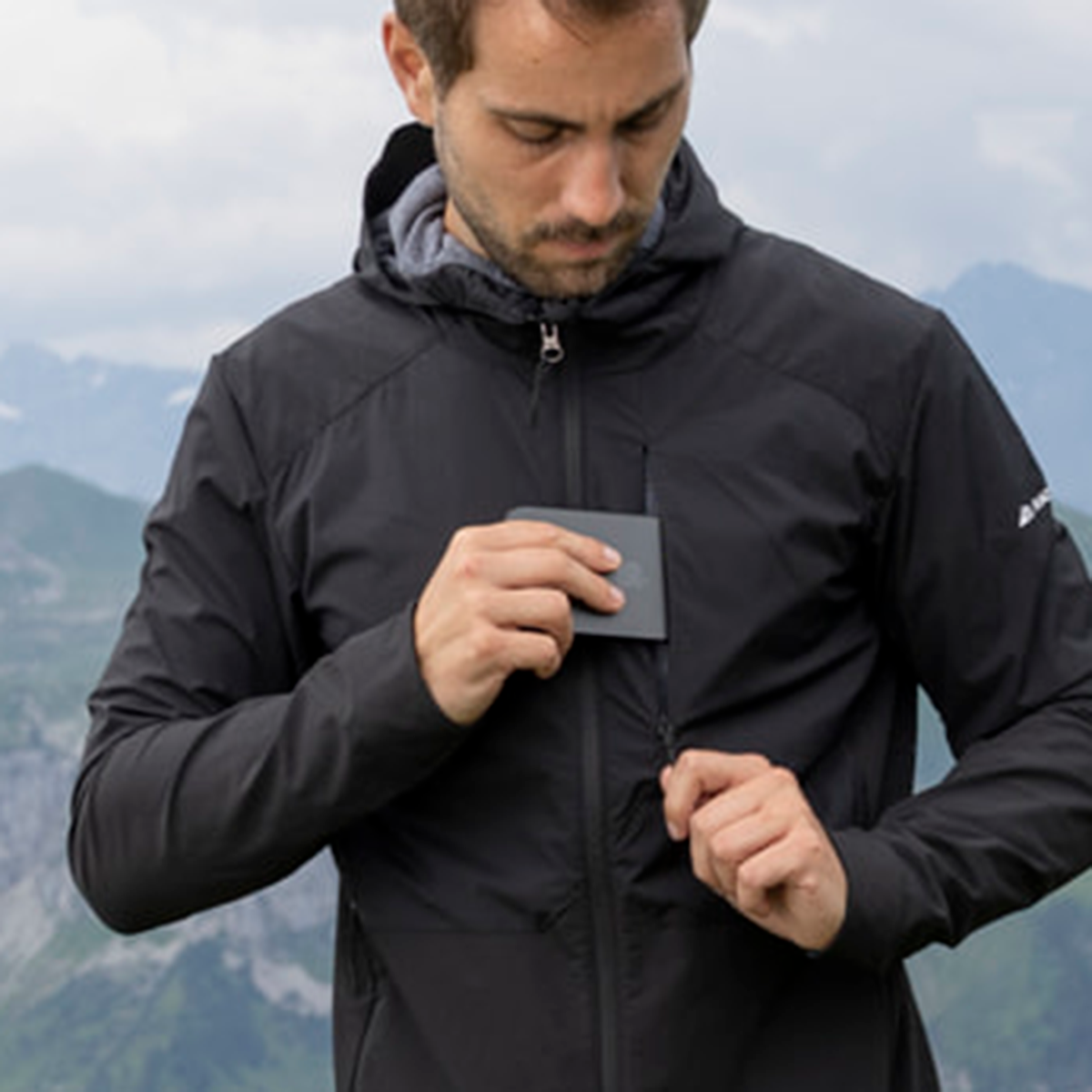 R2 Alpine Softshell Jacket Men | black