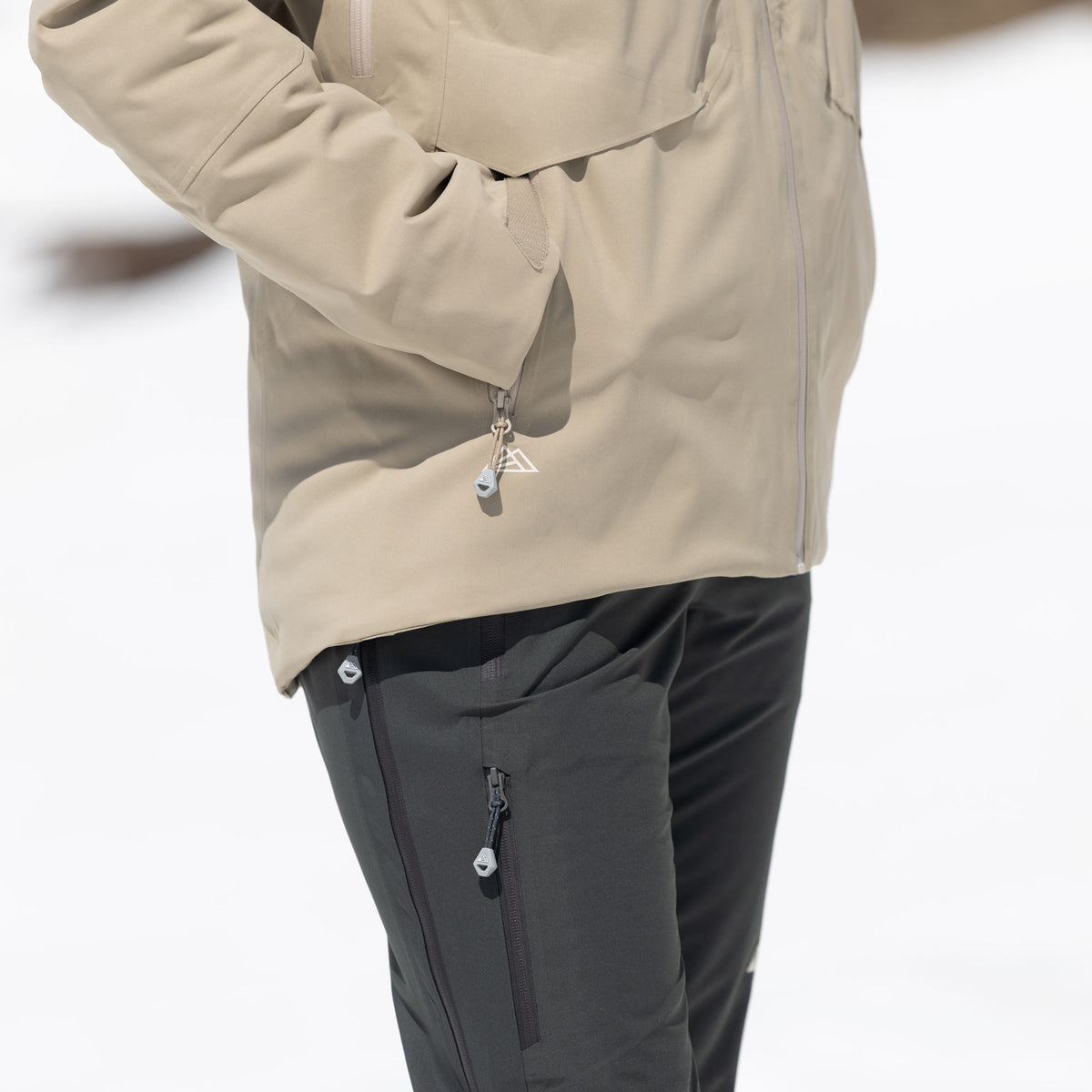 R1 Insulated Tech Jacket Women | cedar