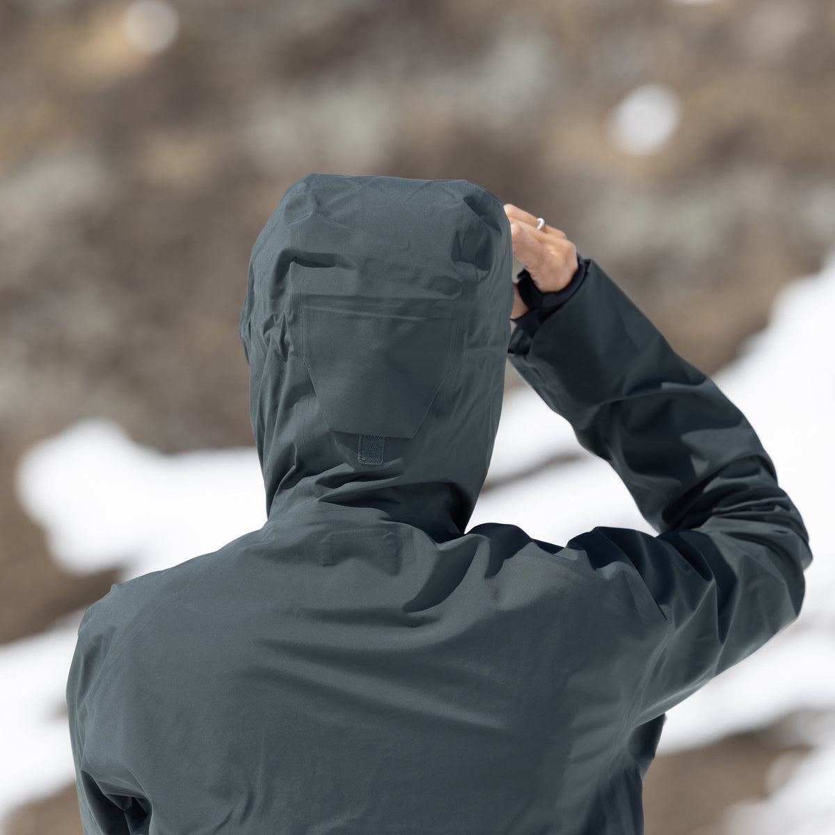 R1 Insulated Tech Jacket Women | thyme leaves