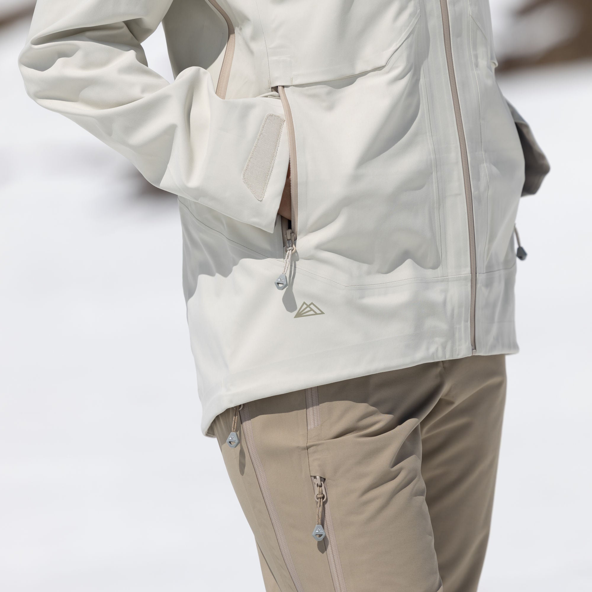 R1 Tech Jacket Women | pearl