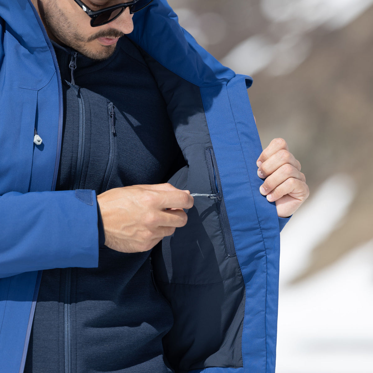 R1 Insulated  Tech Jacket Men | yale blue