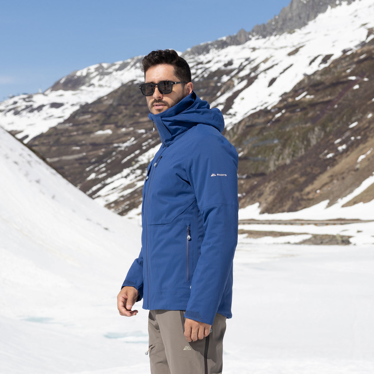 R1 Insulated  Tech Jacket Men | yale blue