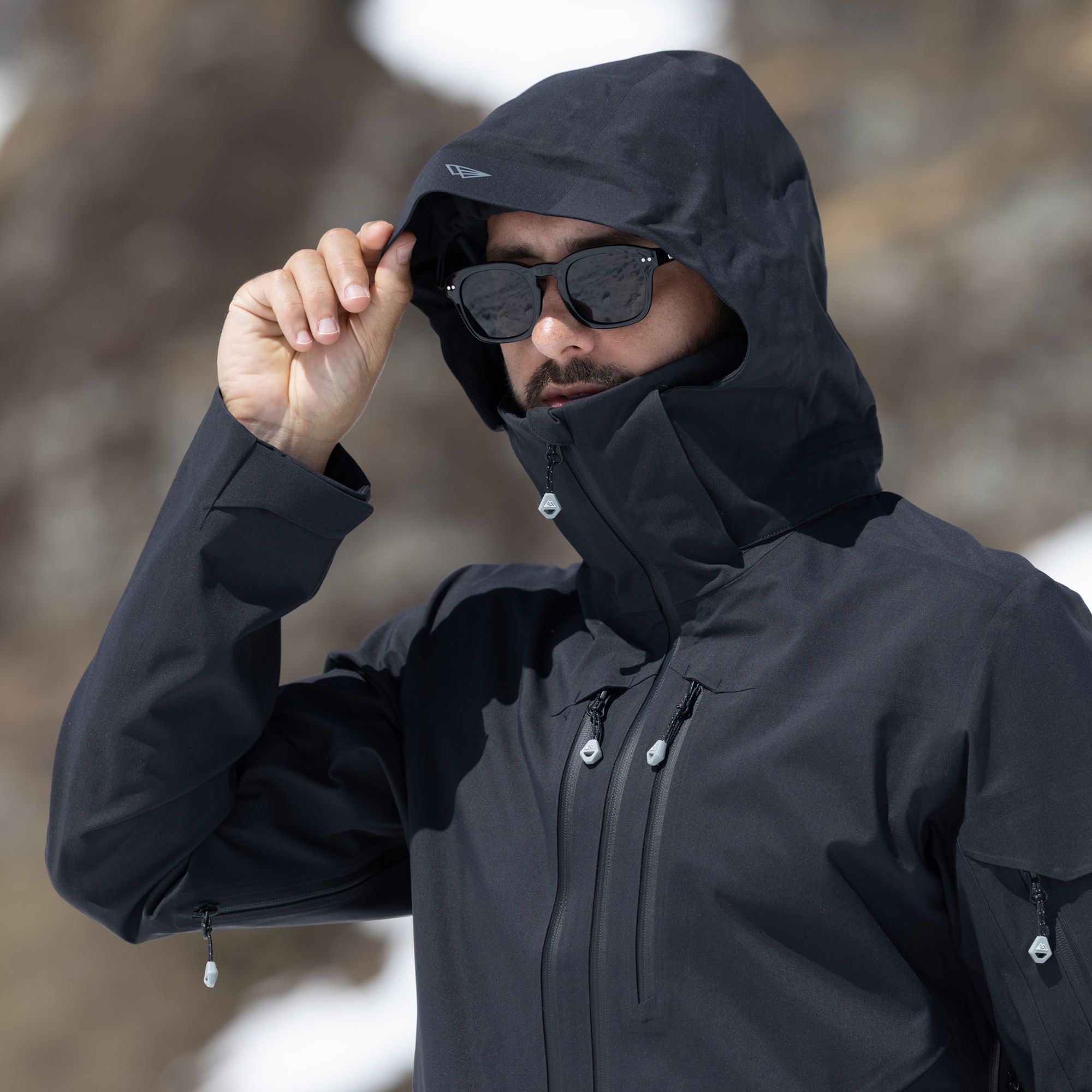 R1 Tech Jacket Men | black