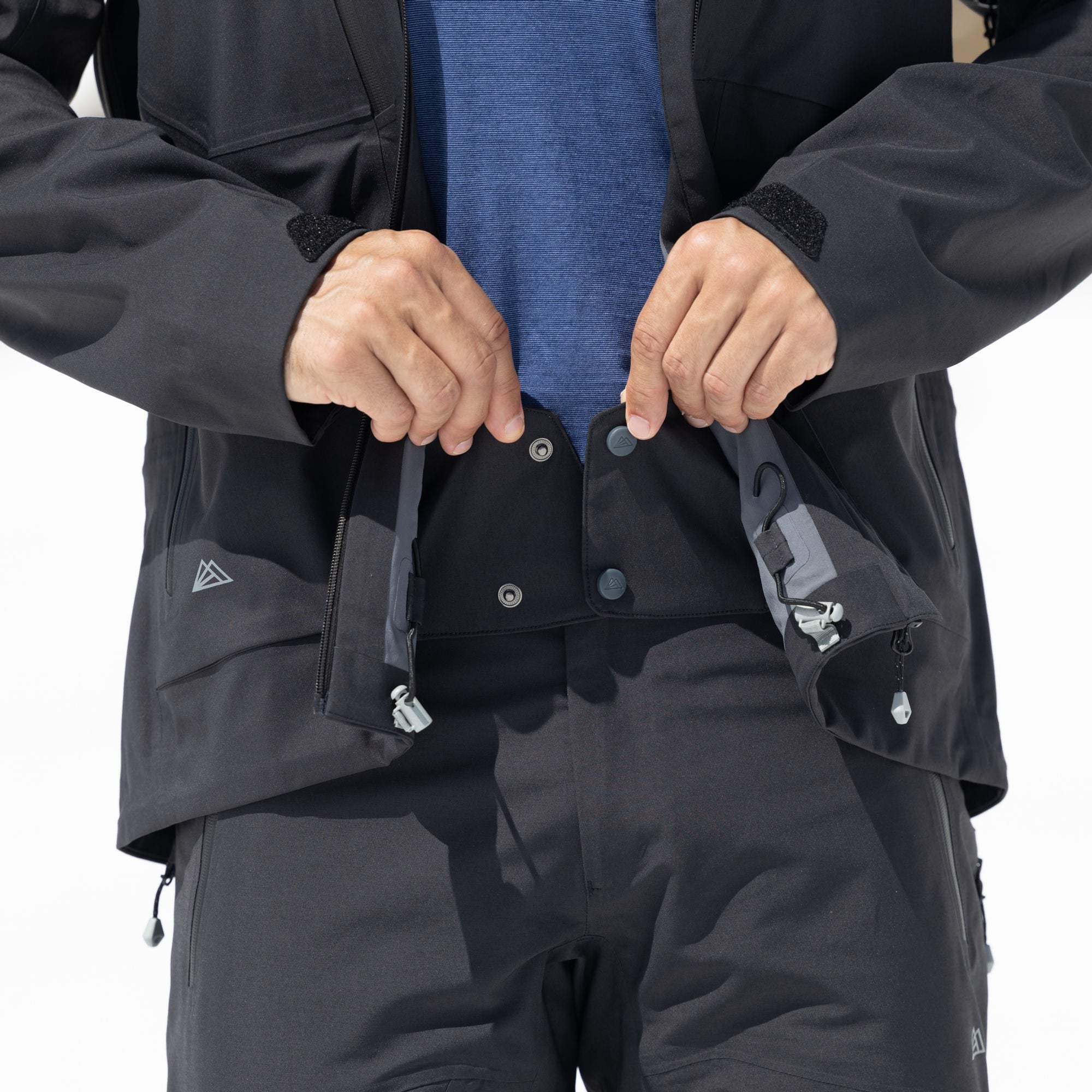 R1 Tech Jacket Men | black