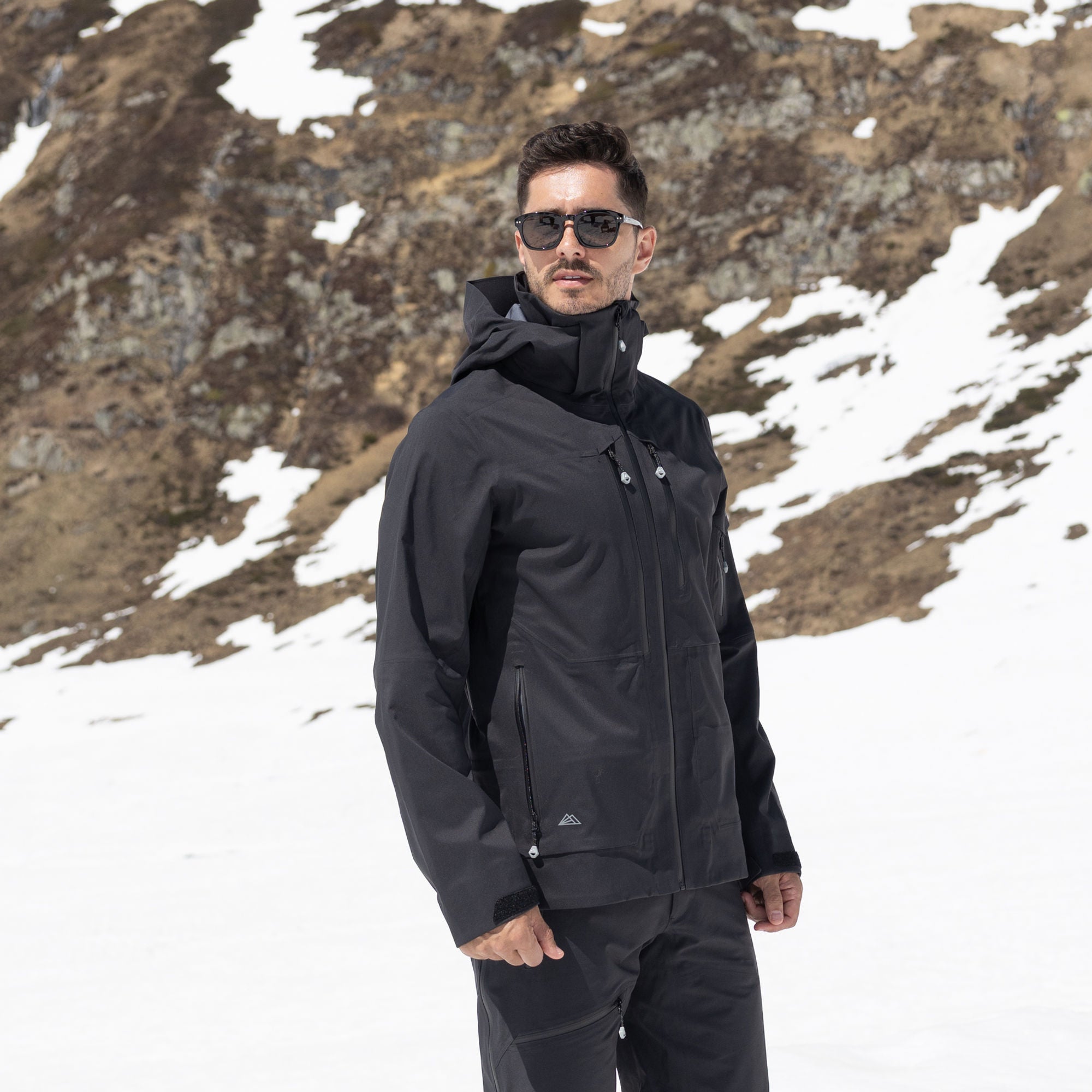 R1 Tech Jacket Men | black