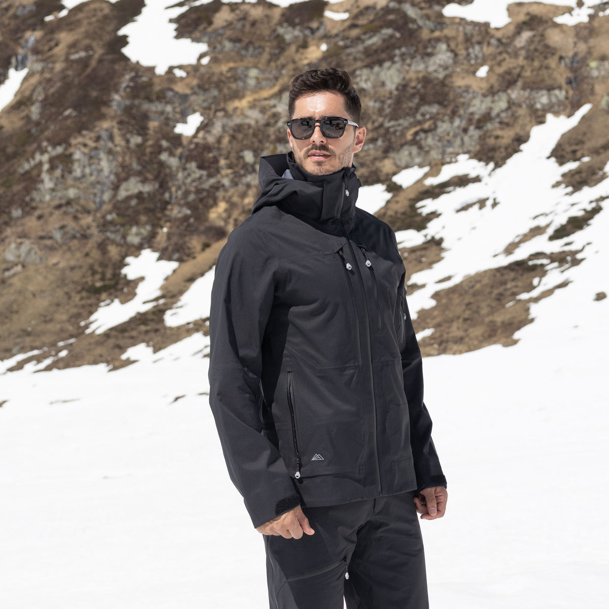 R1 Tech Jacket Men | black