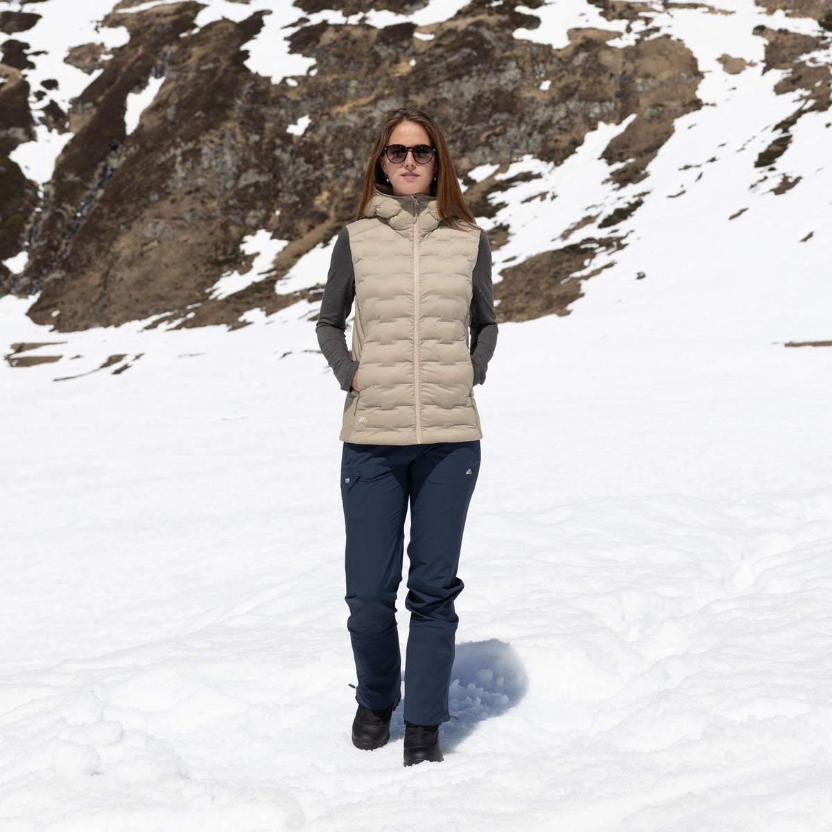 R3 Insulated Vest Women | cedar