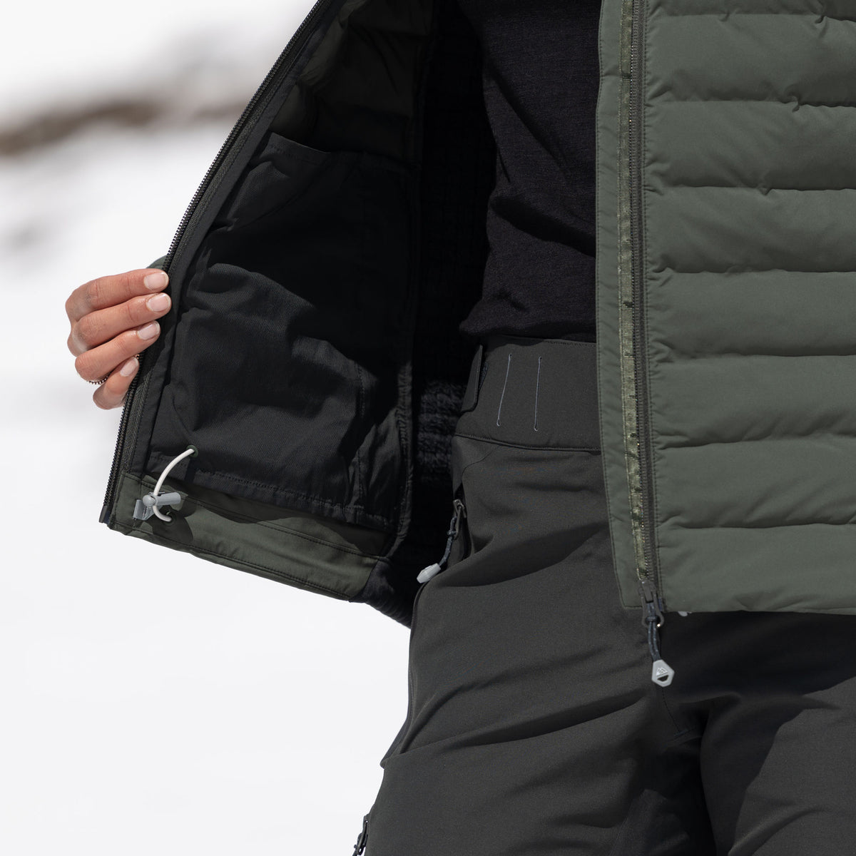 R3 Hybrid Insulated Jacket Women | moos