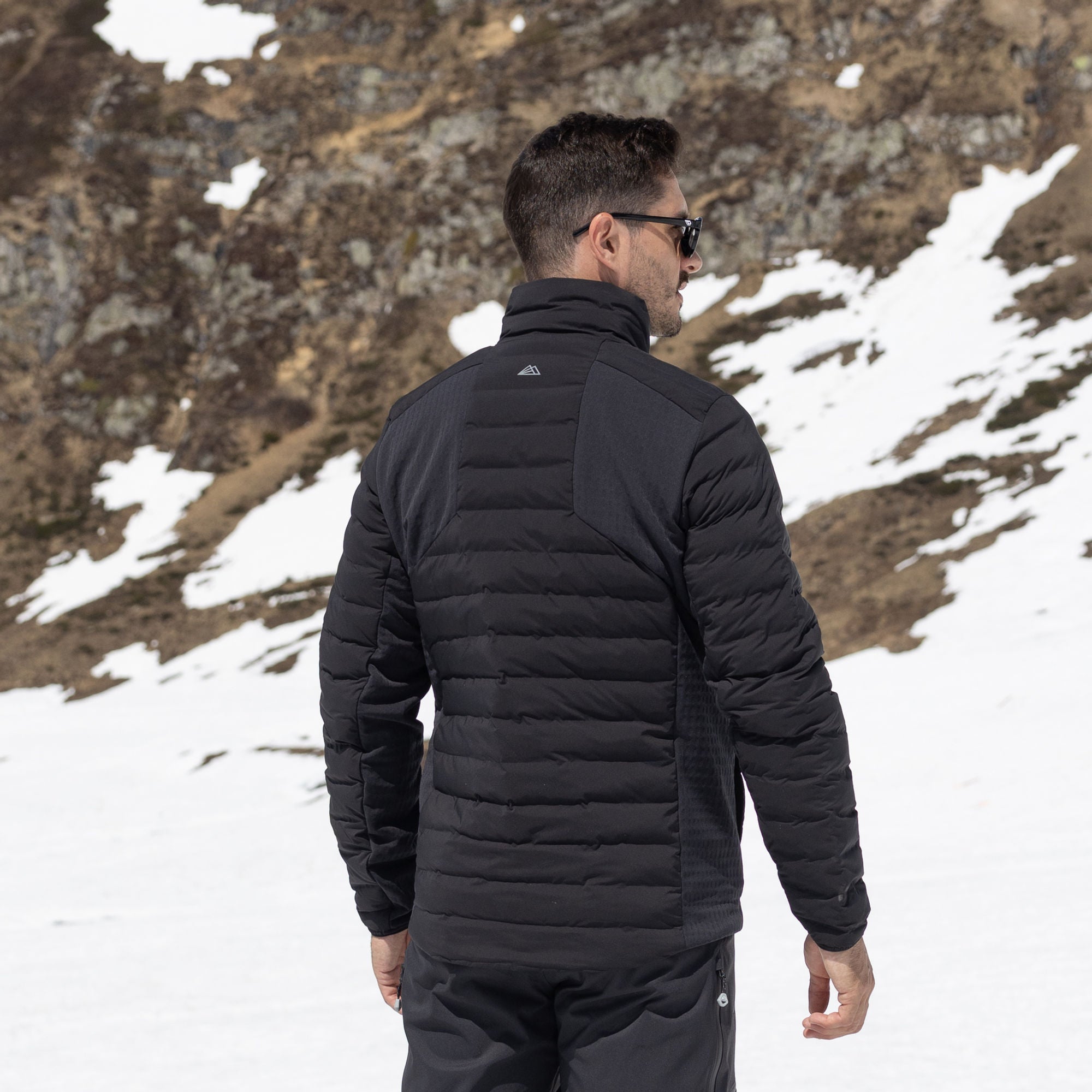 R3 Hybrid Insulated Jacket Men | black
