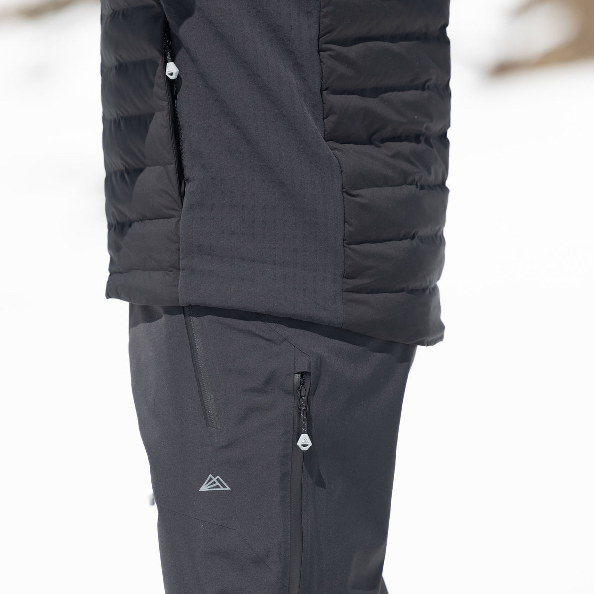 R3 Hybrid Insulated Jacket Men | black