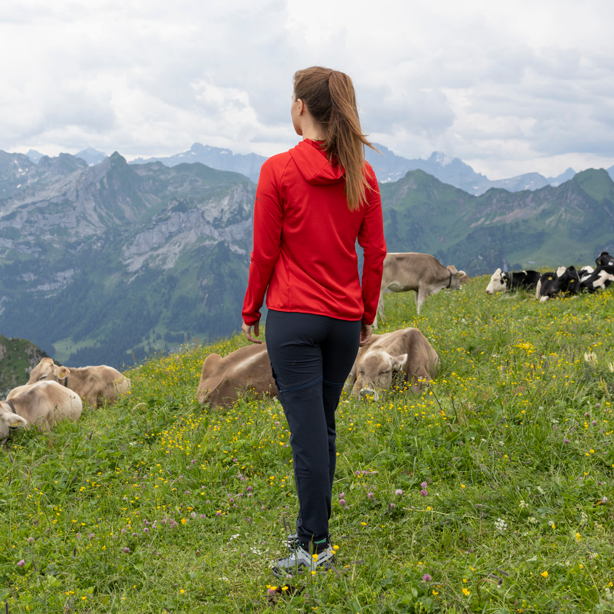 R4 Merino Waffle Hoody Jacket  Women | signal red