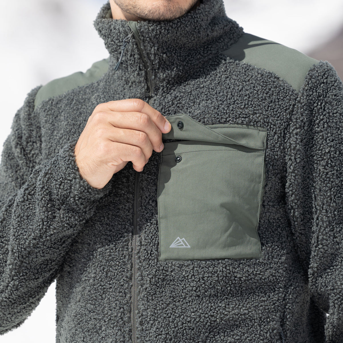 R4 Teddy Fleece Jacket Men | thyme leaves