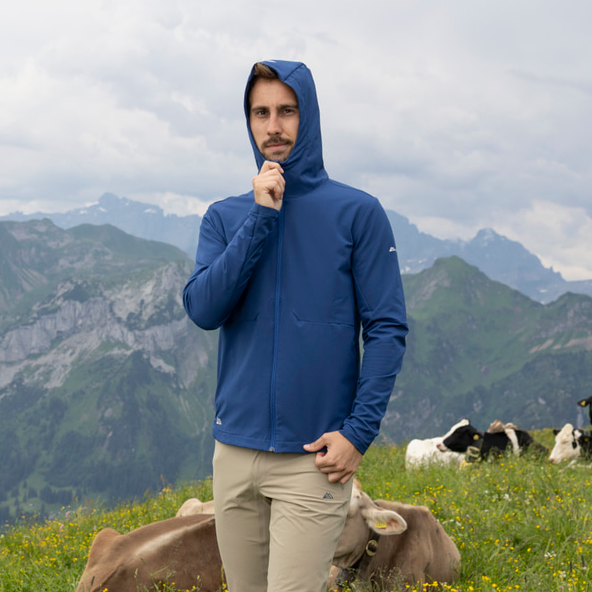 R4 Woven Fleece Hoody Jacket Men | yale blue