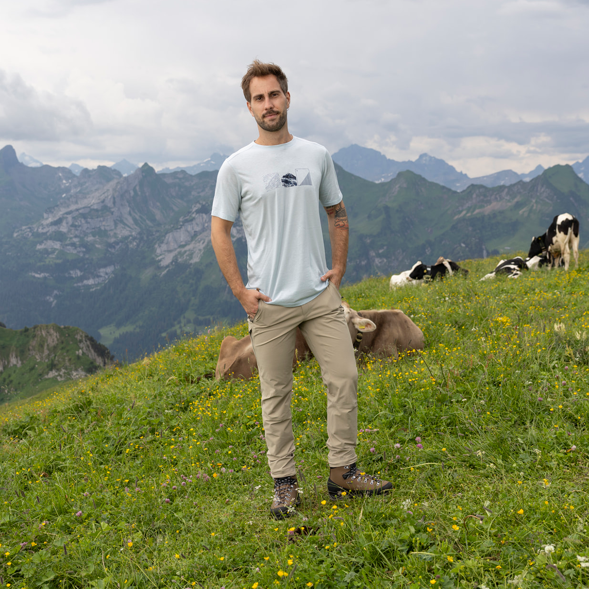 R5 Mint Map T-Shirt Men | dust