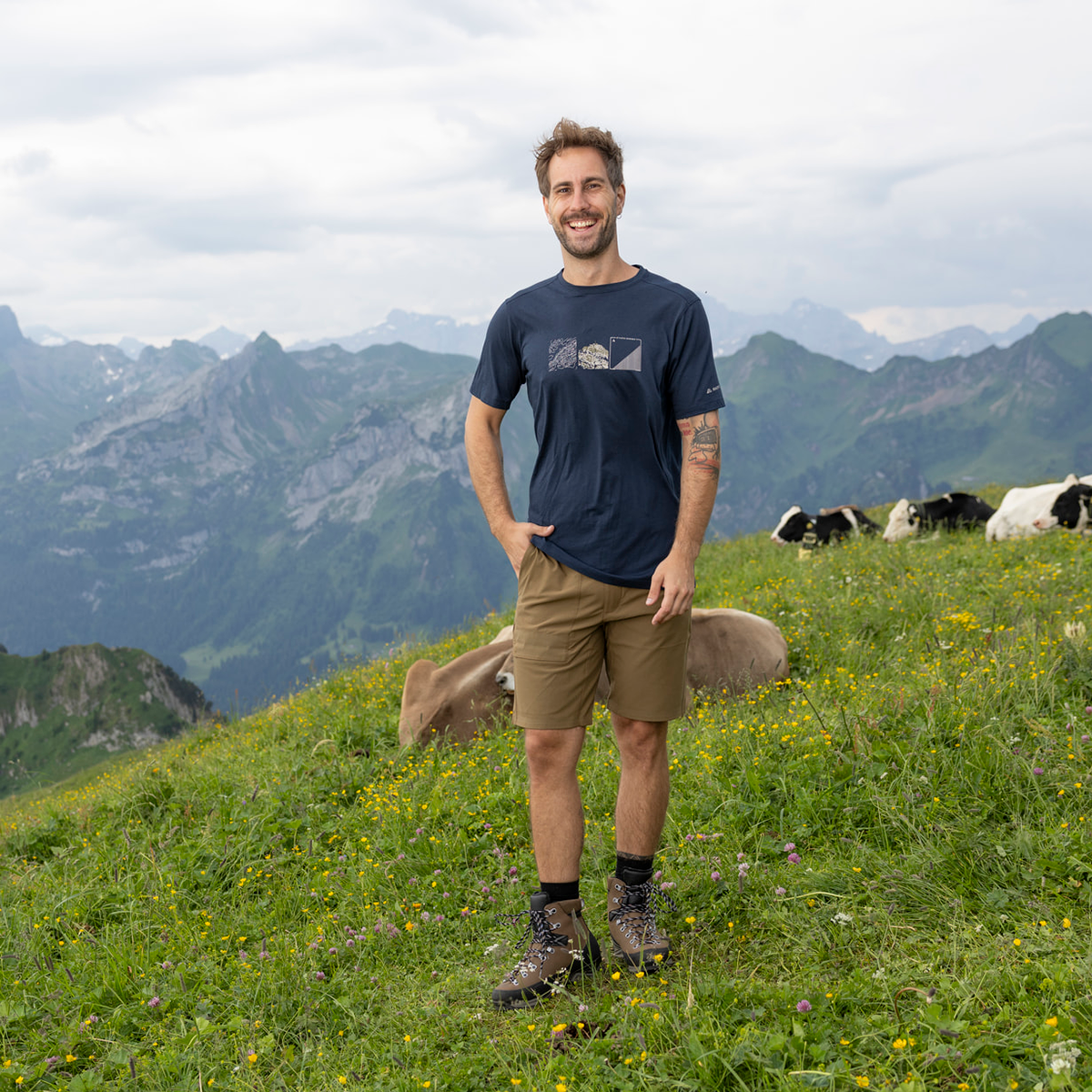 R5 Mint Map T-Shirt Men | navy