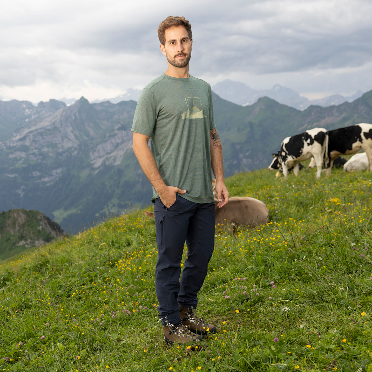 R5 Light Merino Profile T Men | elm green