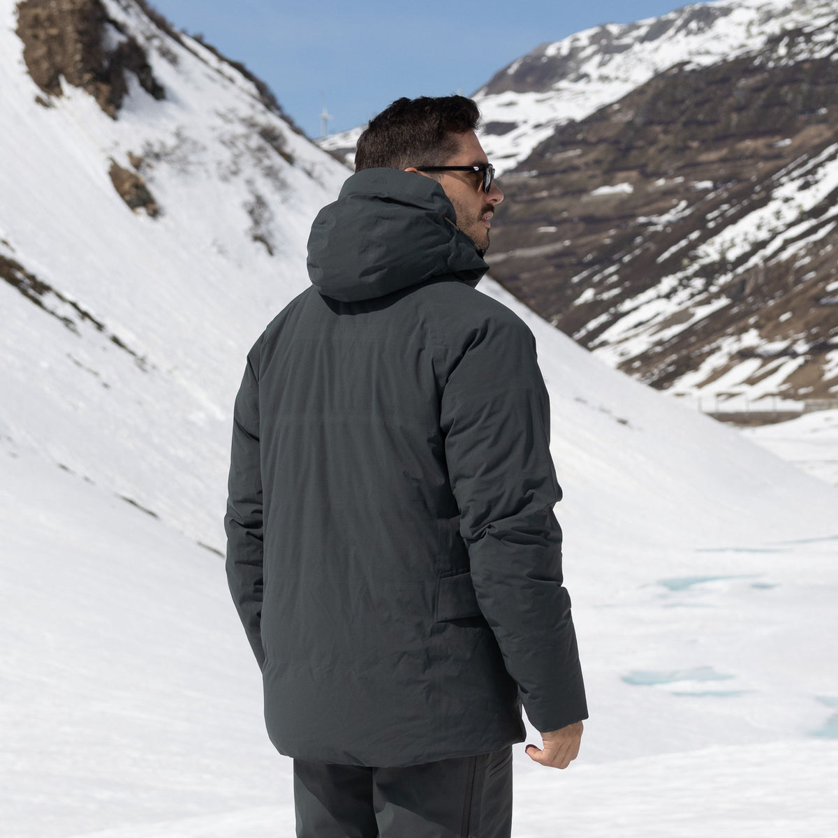 R1 Down Tech Jacket Men | thyme leaves