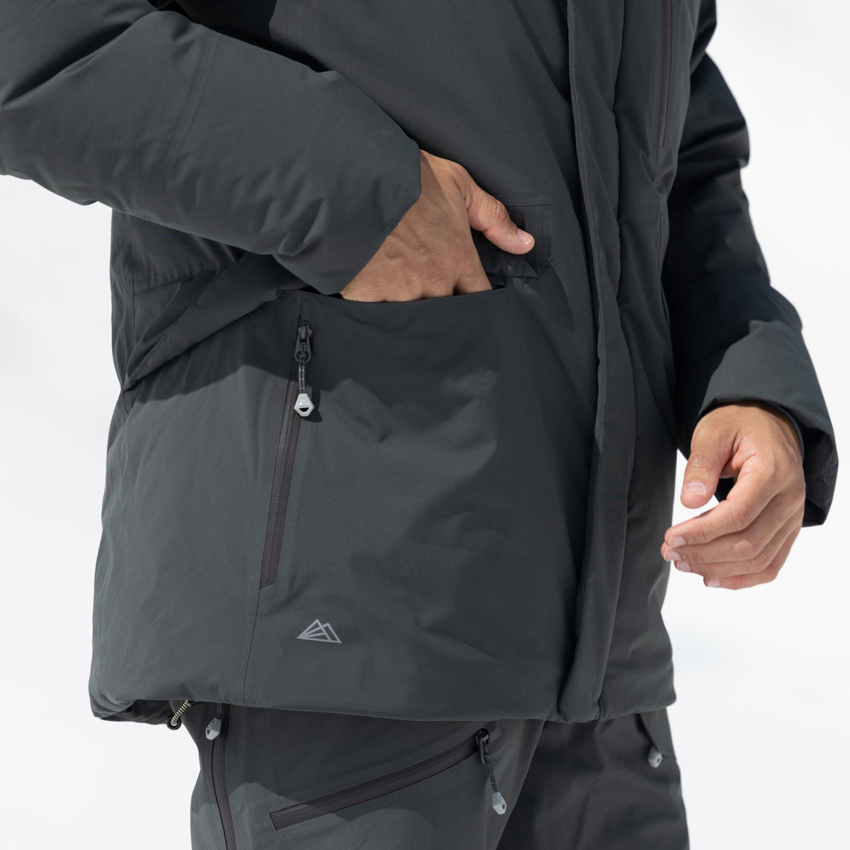 R1 Down Tech Jacket Men | thyme leaves