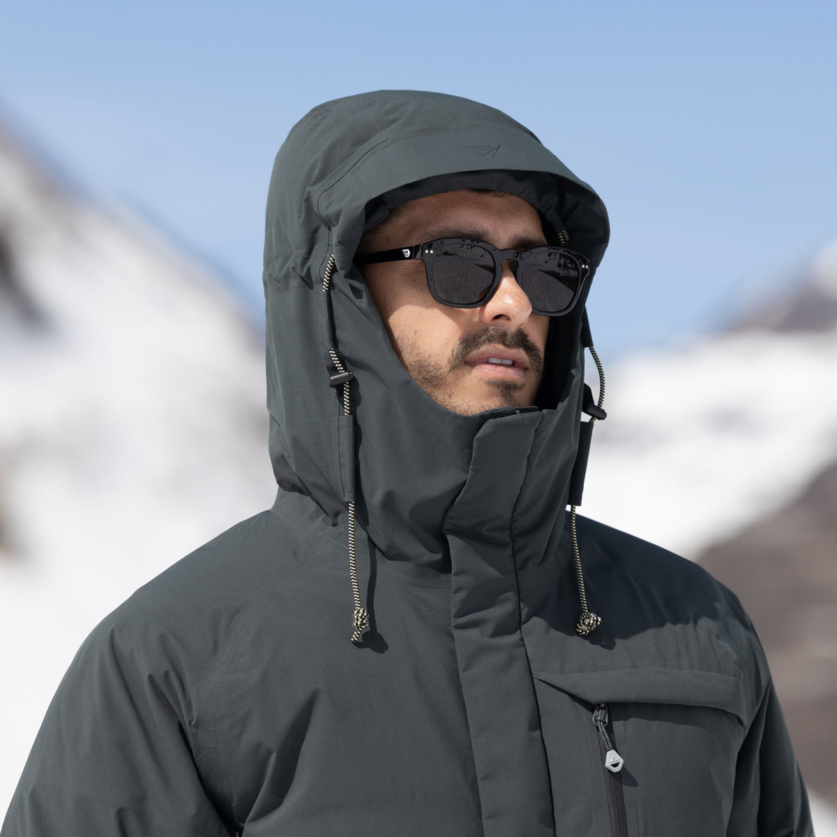 R1 Down Tech Jacket Men | thyme leaves