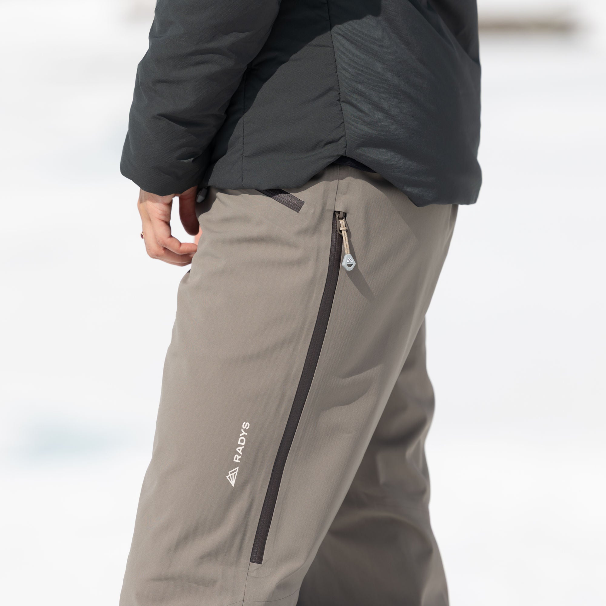 R1 Down Tech Jacket Women | thyme leaves