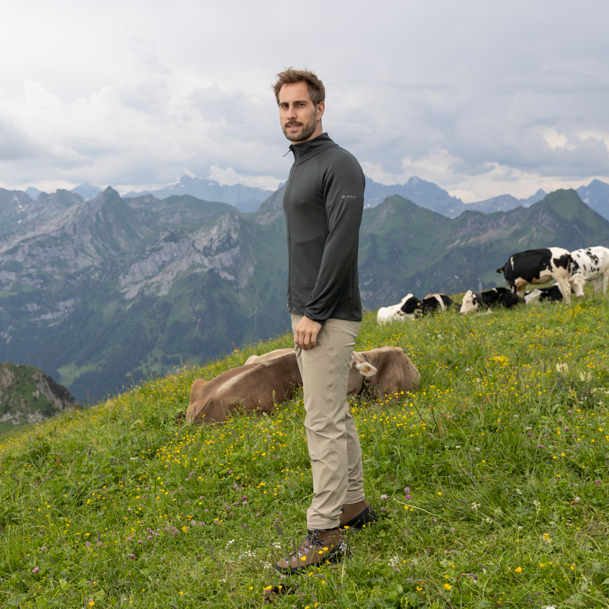 R4 Merino Waffle Jacket Men | thyme leaves