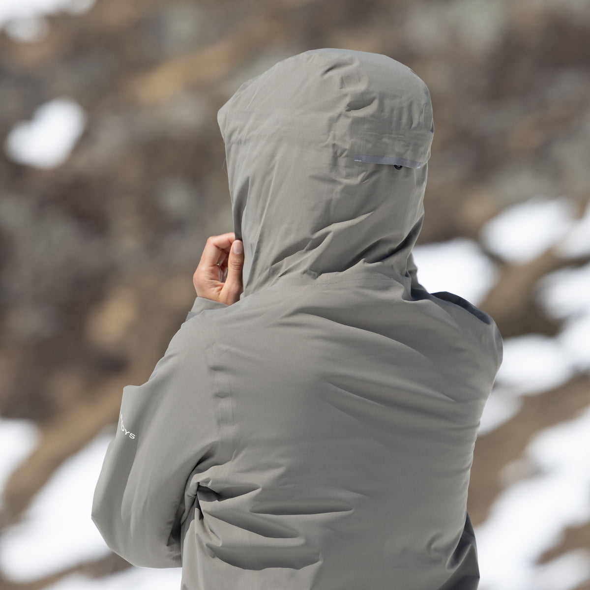 R1 Insulated Tech Coat Women | ash