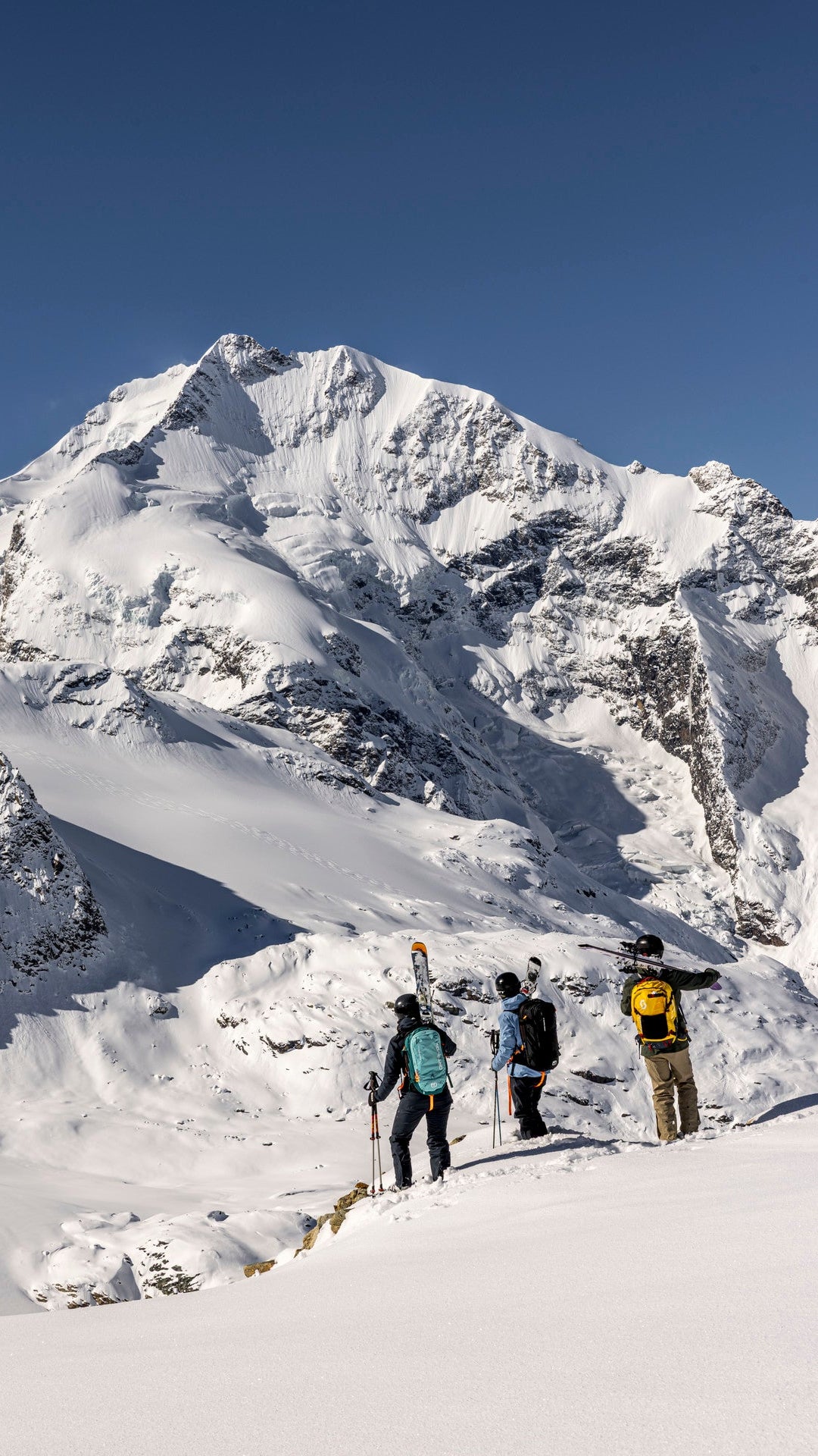 RADYS - Essential Mountain Wear