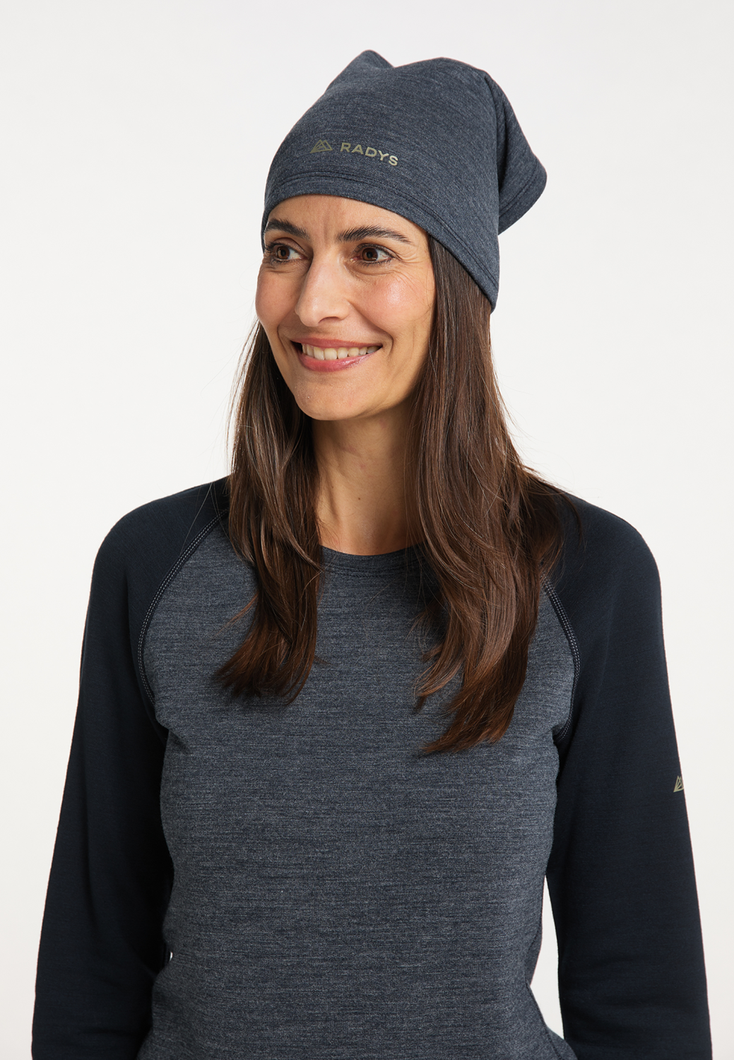 Radys_Tube_RA Merino Tube_salute_2021_1521.SAL_1.png